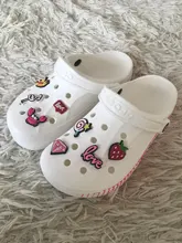 Charms de zapatos bonitos para niños, accesorios de diamantes, flamenco, amor, té de la leche, decoración para hebilla de zapato para croc jibz, x-mas, regalos de fiesta, novedad