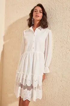 

Trendyol Lace Detail TWOSS20EL2427