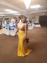 Transparente barato pelucas de encaje 180 densidad 30 32 pulgadas hueso recto pelucas de cabello humano T parte peluca largo cabello brasileño pelucas para mujeres