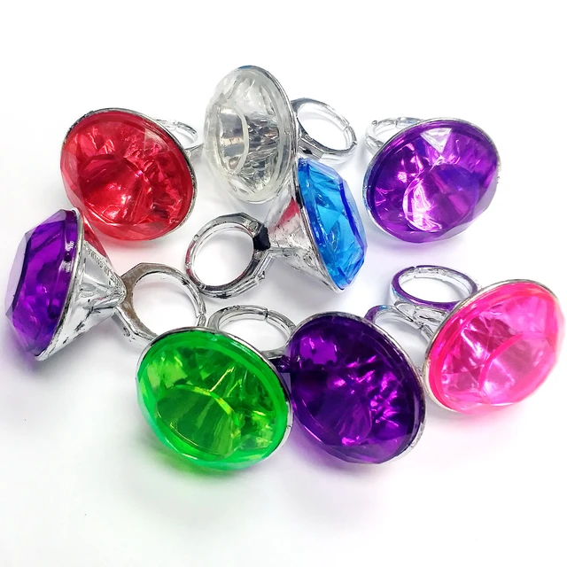 Plastic Toy Ring Promotional Diamond Rings Toy for Girls - China Plastic  Diamond Ring Toy and Colorful Ring Diamond Toy price | Made-in-China.com