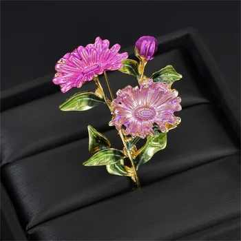 

Esra Pamir Flower Brooch, Fashion Lapel Pin, Aesthetic 3D Pattern Design Scarf Pin with Vivid Colors.