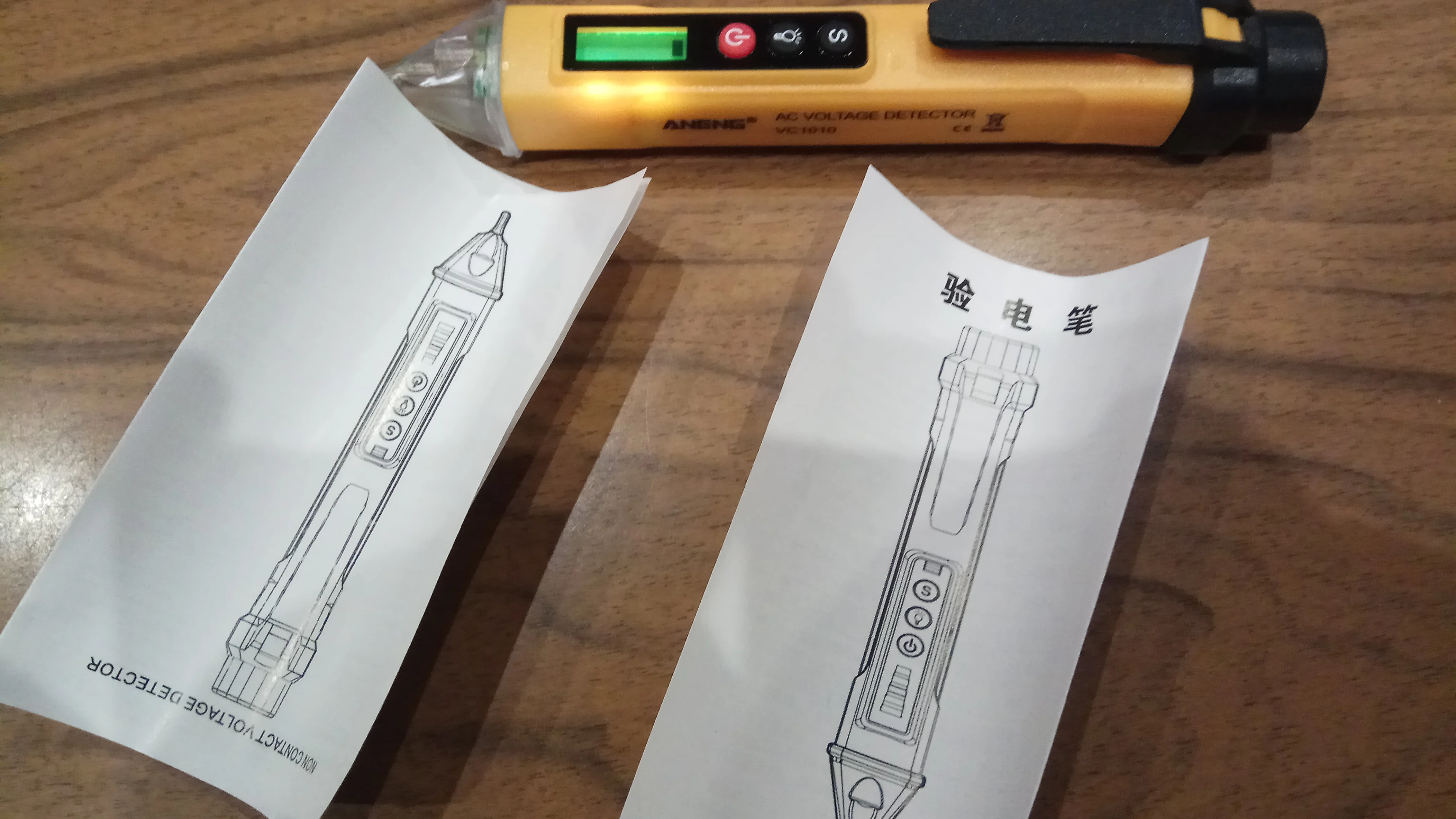 Отзыв о товаре ANENG VC1010 вольтметр цифровой тестер индикатор напряжения тестер напряжения Цифровые датчики напряжения переменногопостоянного тока умная бесконтактная ручка измерительный прибор индикаторная отвёртка вольтметры от пользователя D***n