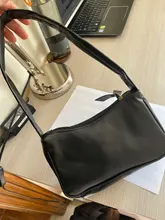 Bolso de piel sintética suave para mujer, bolsa de hombro pequeña de diseño a la moda, Color sólido Retro, Color púrpura