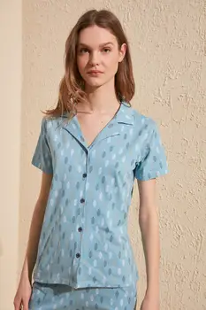 

Trendyol Leaf Pattern Knitted Pajamas Set THMSS20PT0074