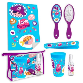 

School Toilet Bag Love Pirates