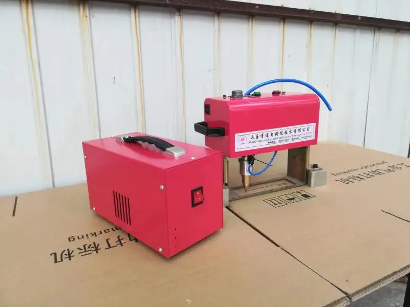 

Red portable pneumatic marking machine Metal engraving machine Suitable for all metal materials 14040 Dot peen marking machine