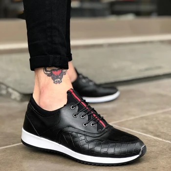 

BA0095 Laced Sneakers Black White Base Men 'S Sports Shoes