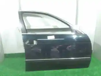 

41518216818 right front door BMW 5 Series saloon (E39)