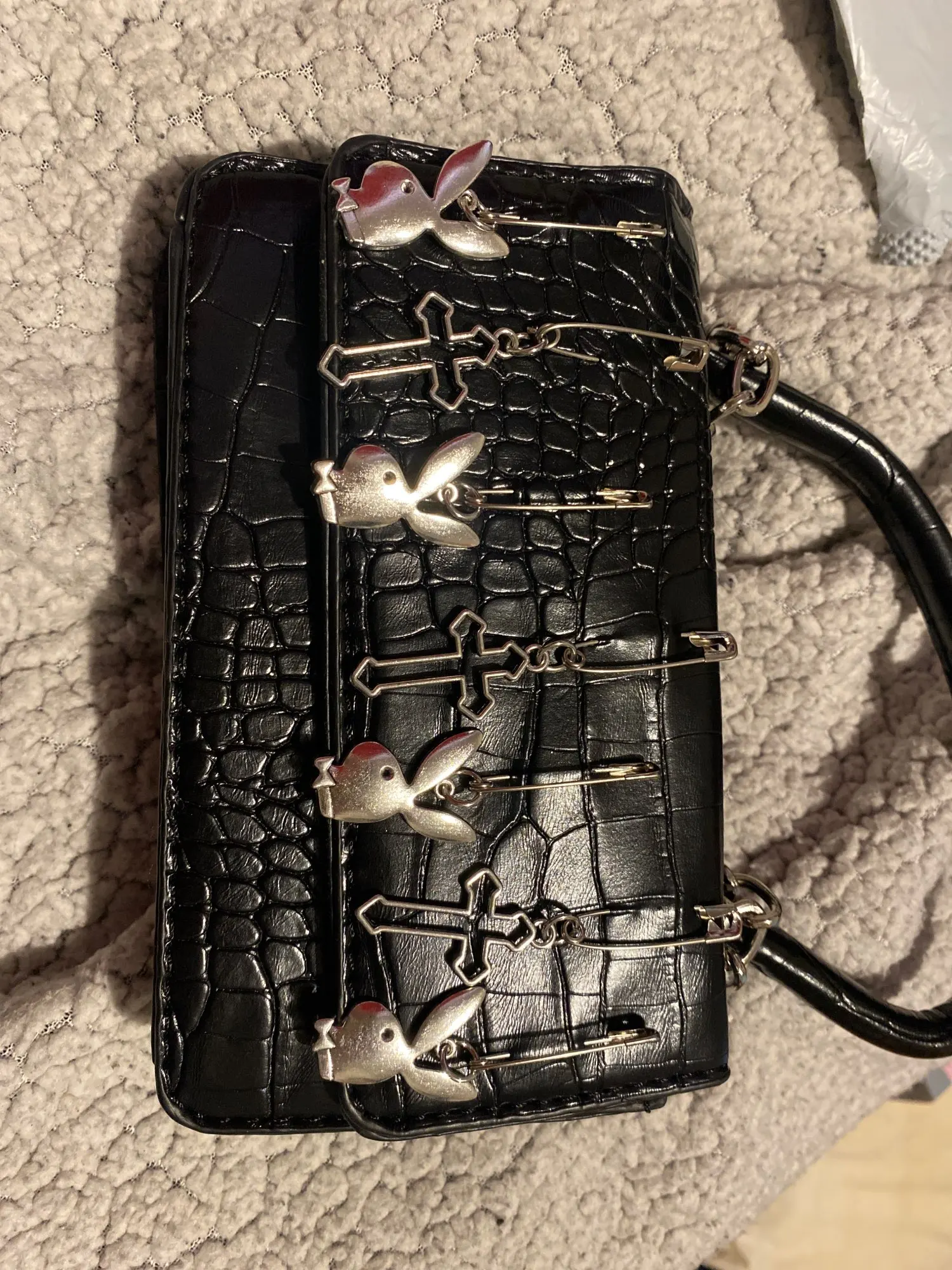 Punk Gothic Shoulder Bag with Rabbit and Cross pendants photo review