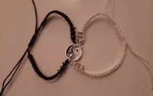 Colgante de aleación Yin y Yang Tai Chi Retro Para hombre y mujer, pulsera de cuero tejida de dos piezas en blanco y negro, regalo para parejas