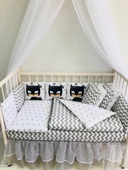 

Комплект в кроватку "Мультяшки" Комплекты в кроватку