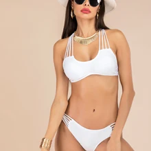 Белый купальник