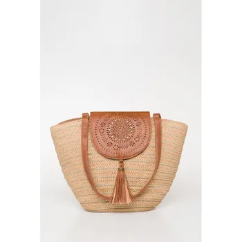 

Harmonious carrycot tassel lapel