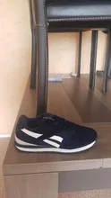Zapatillas de deporte de ante para hombre, zapatos informales transpirables para correr, zapatillas antideslizantes para exteriores, zapatillas de caminar ligeras con cordones