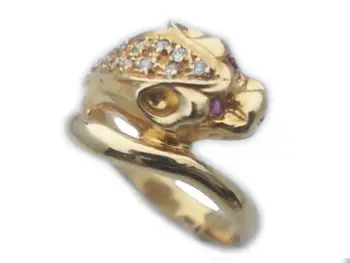 

Gold plated silver ring with Panther head shape