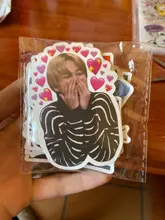50 Uds Kpop coreano chicos Star JIMIN SUGA V JIN impermeable pegatinas para equipaje Laptop nevera bicicleta coche DIY ídolos calcomanías de los juguetes