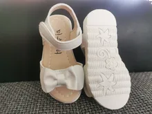 Sandalias de verano con lazo para niños y niñas, zapatos de playa suaves de princesa para fiesta coreana, de 1 a 6 años, novedad