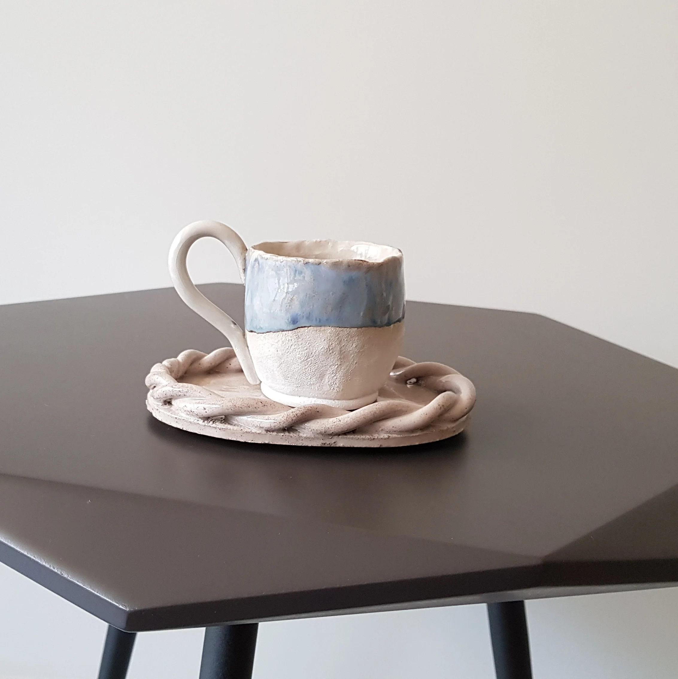 

Handmade Ceramic Cups ESF-7