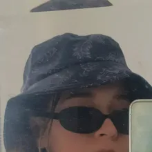 Gafas de sol con montura pequeña para mujer, lentes de sol a la moda, UV400, anteojos de sol Vintage, gafas de sol tipo Ojo de gato, sencillas para montañismo y Pesca