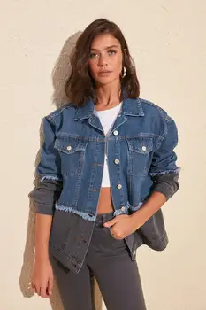 

Trendyol Black With Color Block Denim Jacket TWOSS20CE0150
