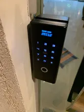Cerradura biométrica inteligente para puerta de vidrio, dispositivo de cierre con huella dactilar, tarjeta RFID, control remoto, aplicación para teléfono, Wifi, para oficina, Tuya