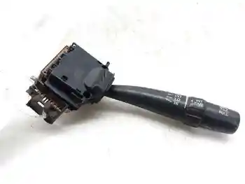 

17A164 clean knob TOYOTA AVENSIS saloon (T 22)