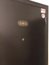 Placa de puerta de plástico ABS para Hotel, placa de puerta personalizada con número de casa de imitación de Metal, bronce, para apartamento, Villa, placa de puerta