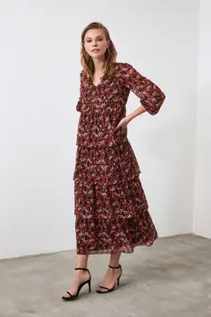 

Trendyol Flower Decorated Dress TWOAW21EL0344