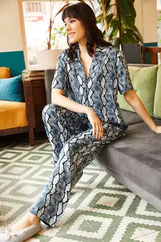 

Ola Women Navy Blue Snake Pattern Viscose Pajamas set TKM-19000055