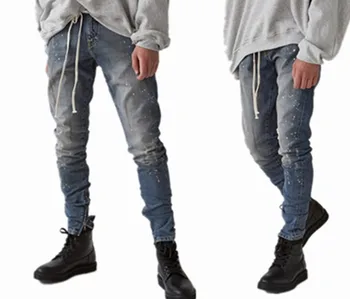 

Close-fitting jeans Denim LOTFEEL