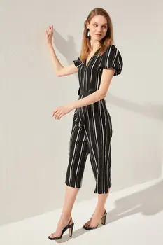 

Trendyol Striped Jumpsuit TWOSS20TU0014