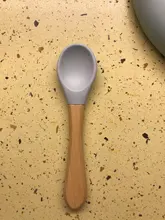 Juego de alimentación de colores para niños, Baberos de silicona de grado alimenticio, plato de bebé, tazón de succión sin silicona, vajilla para niños, babero impermeable, cuchara suelta BPA