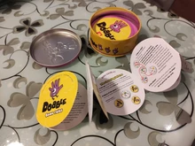 Juego Family Spot It con caja de Metal, tarjeta de juego con garabatos de 83mm, versión en inglés, Artículos populares