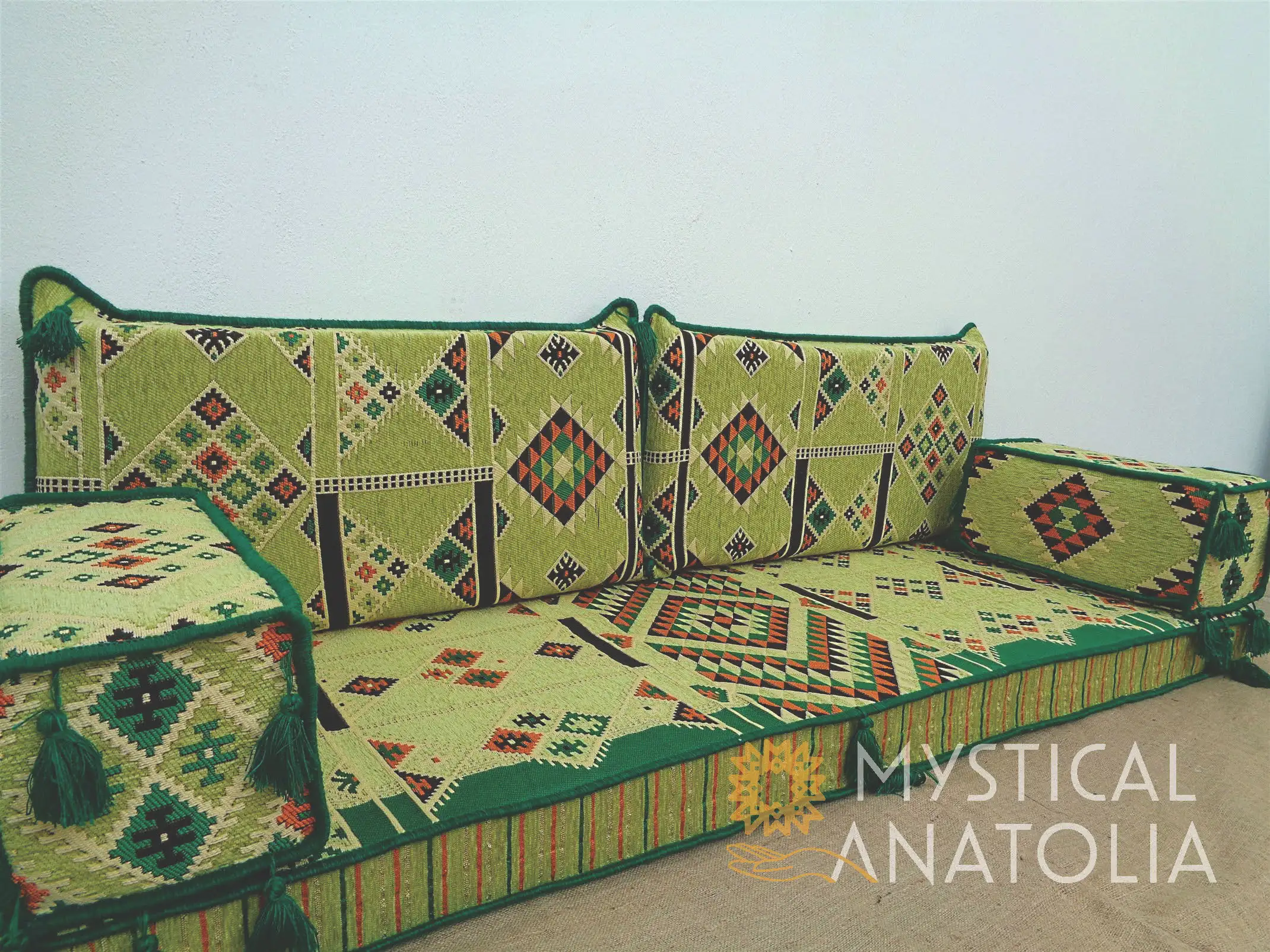 arabic floor seating,arabic floor sofa,arabic majlis sofa,arabic couches,jalsa 