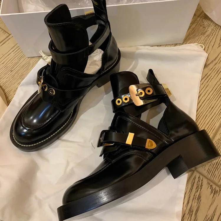 

Designers Cut Outs Black Motorcycle Punk Booties New Brand Women Summer Sandals Boots Metal Buckle Straps Thick Heel Ankle Boots