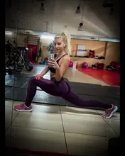 Sujetador deportivo con letras para mujer, sostén deportivo con realce, A-D, negro y blanco, para correr, Yoga, gimnasio y Fitness