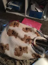 Bolso grande de tela de oveja para mujer, bolso grande de hombro de lona de oso de piel esponjosa, bolso de compras suave de gran capacidad, bolso escolar para niña