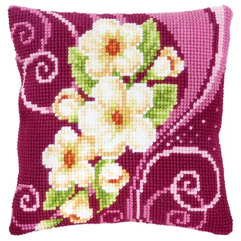 

Verpillow vervaco 'Wreath of cream color' 40x40 cm