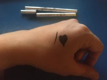 Delineador de ojos líquido negro para mujer, delineador profesional de larga duración, resistente al agua, de secado rápido, lápiz, herramientas de belleza, 1 ud.