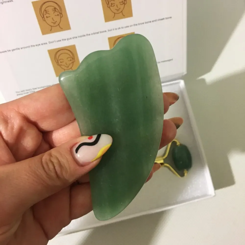 Coffret Rouleau de Jade et Gua Sha