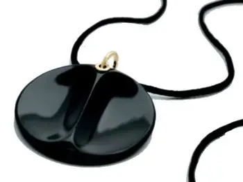 

Angel Schlesser collection pendant from onix in 40 mm