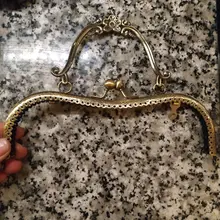 20,5 CM Retro flor repujada Metal dorado beso cubo monedero marco para bolsos manija cierre a la bolsa DIY Accesorios