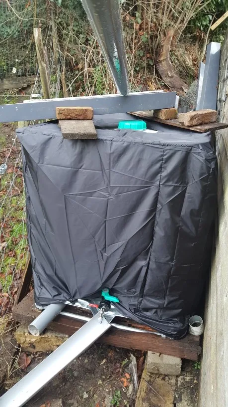 Pack De 2 Bâches De Protection Pour Citernes IBC 1000 Litres - Le Poisson  Qui Jardine