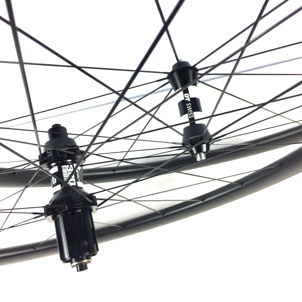 Top 700C Bicycle road bike Carbon Wheels 25mm Width Clincher 38mm 45mm 50mm 60mm Depth Bicycle carbon Wheelset 5 Top 700C Bicycle road bike Carbon Wheels 25mm Width Clincher 38mm 45mm 50mm 60mm Depth Bicycle carbon Wheelset 5