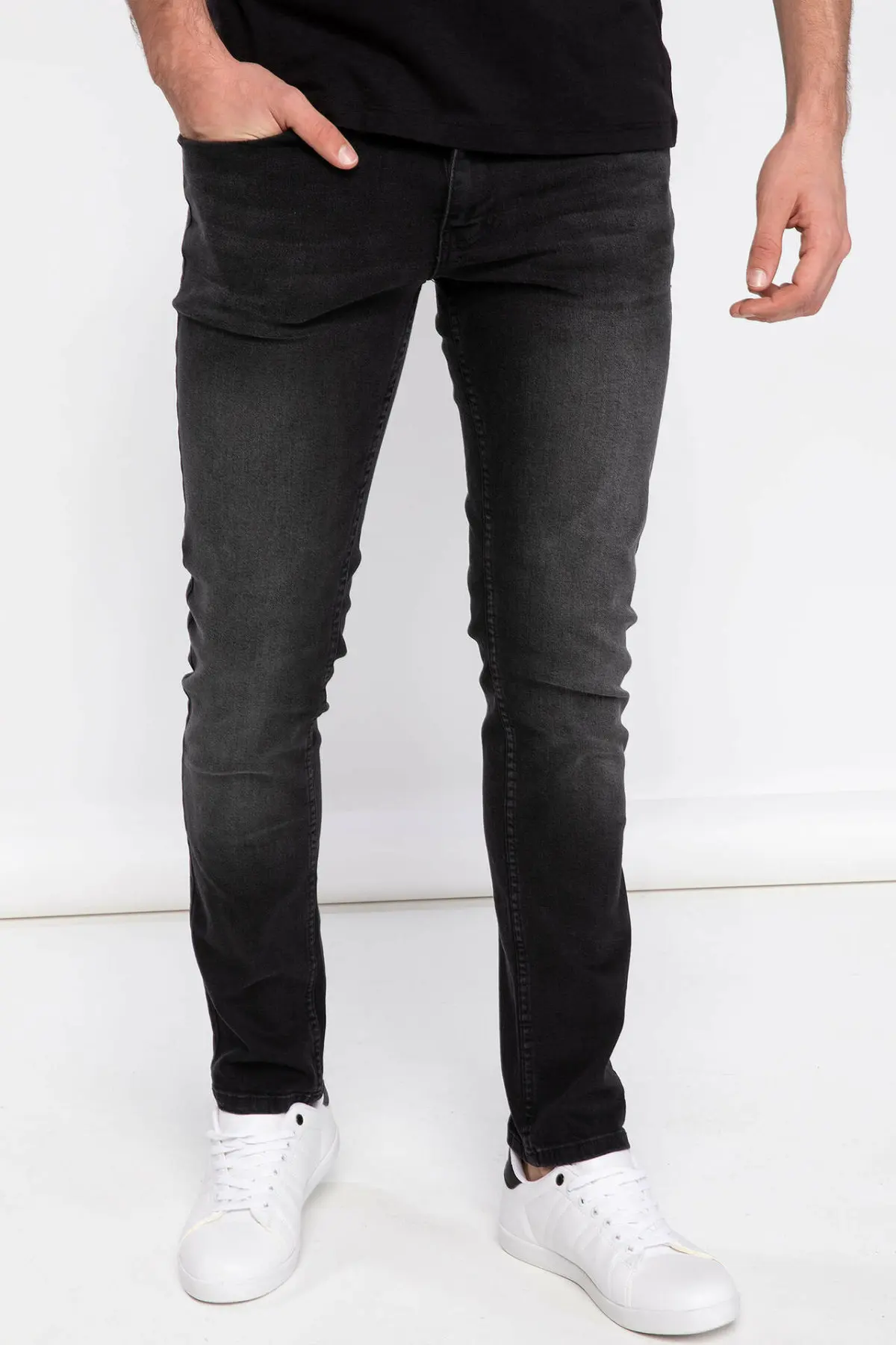 

DeFacto Man Spring Black Denim Jeans Men Casual Skinny Denim Pants Male Mid-waist Denim Trousers-K4108AZ19SP