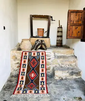 

North Turkish Hand Woven Antolian Kilim Rug & Carpet