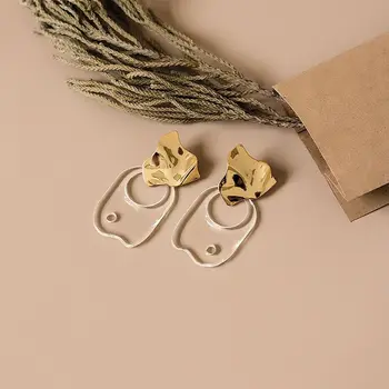 

Earrings crumpled gold with plastic MARIZA SKU number 00258