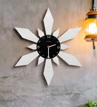 

Personalized Snowflake Wood Wall Clock (Model 6B)