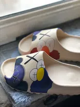 Zapatillas de verano de las mujeres de los hombres goma Eva para interiores 2021 Cool Fondo suave sandalias tendencia diapositivas Unisex chinelas zapatos para la playa casa 36-45