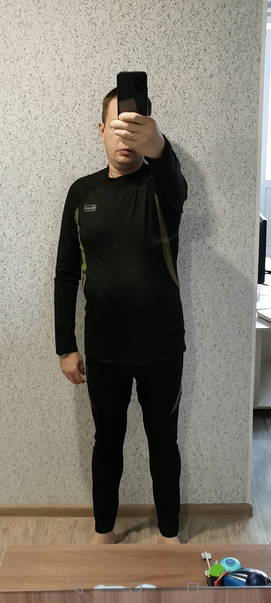 Men Sports Compression Thermal Training Set photo review